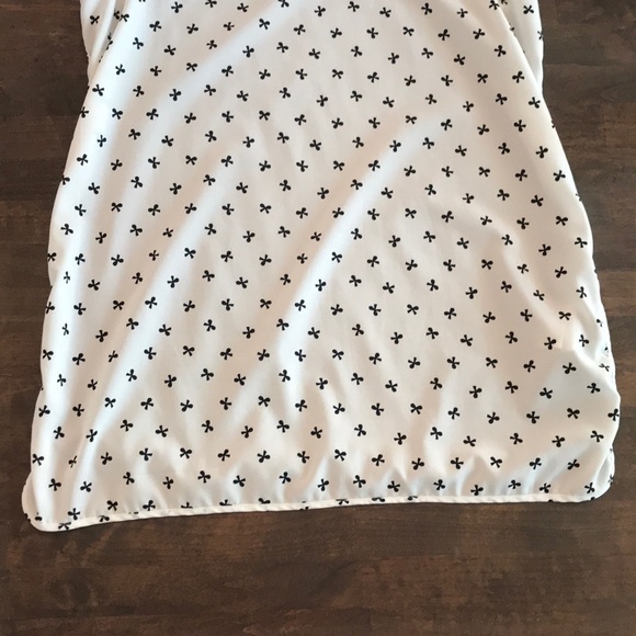 GAP black and white chiffon/cotton tank - Picture 3 of 6